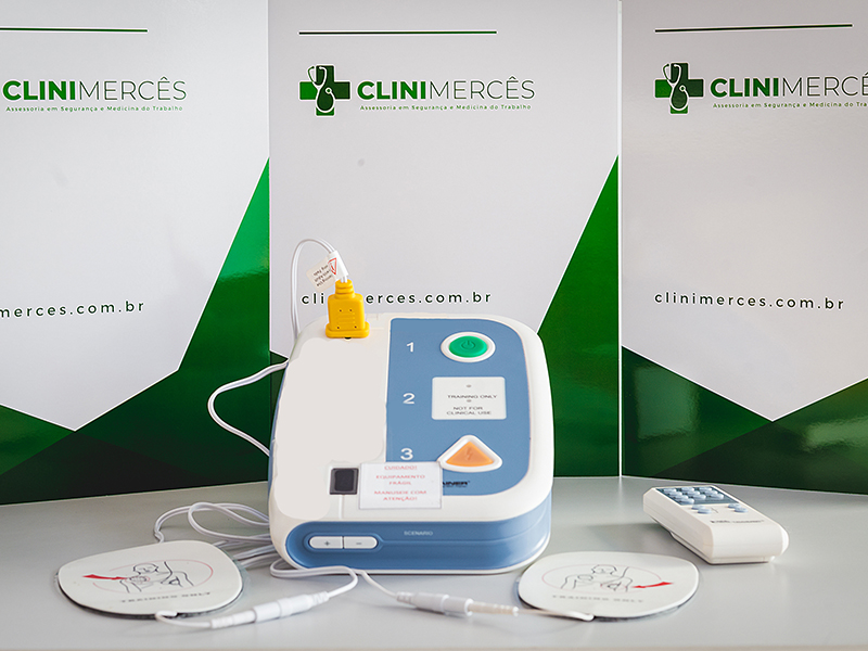 CLINIMERCÊS | Entrega de EPI por Biometria